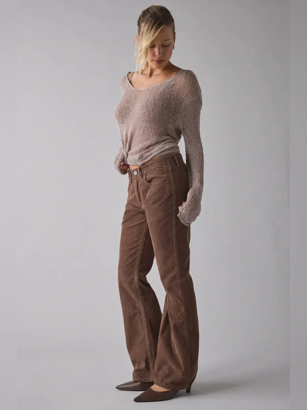 UO BDG Teo Relaxed Low-Rise Bootcut Corduroy Pants - Picture 4 of 5
